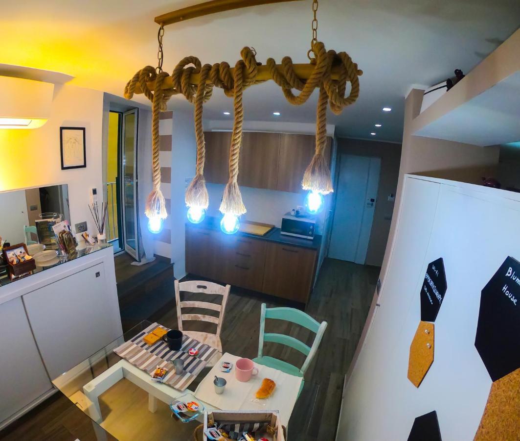 Blumon House Apartment Наполи Екстериор снимка