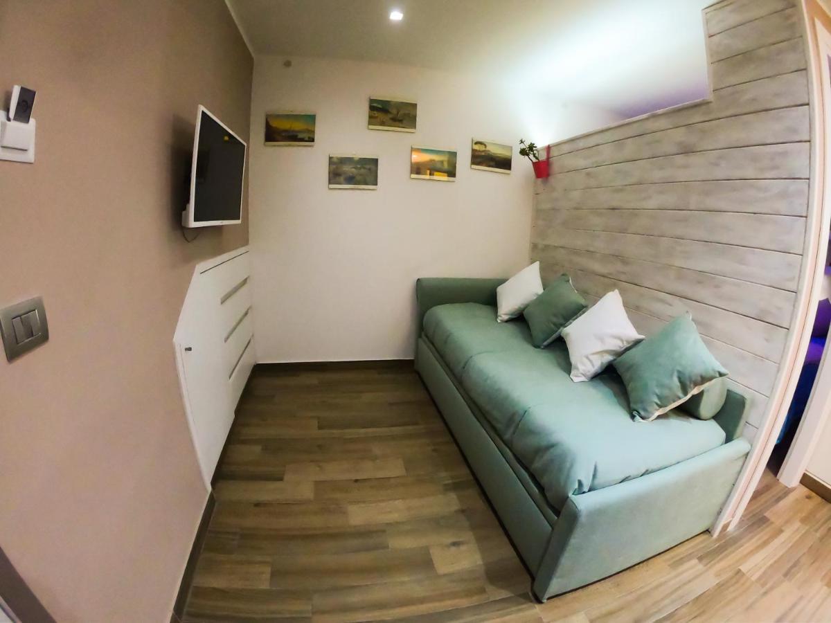 Blumon House Apartment Наполи Екстериор снимка