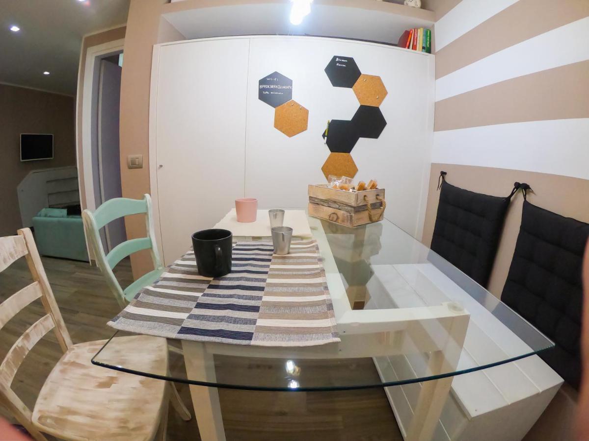 Blumon House Apartment Наполи Екстериор снимка